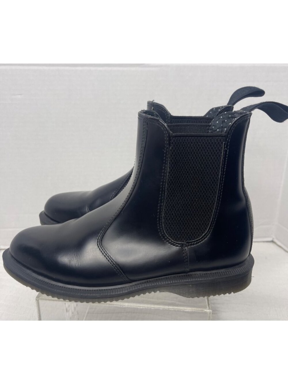 Dr.Martens Flora Black Smooth Leather Chelsea Boots Pull-On SZ 7 Casual - Picture 4 of 12